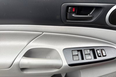 2014 Toyota Tacoma DBL CAB 4WD V6 MT