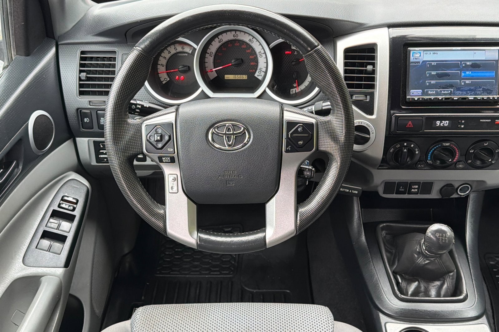 2014 Toyota Tacoma DBL CAB 4WD V6 MT