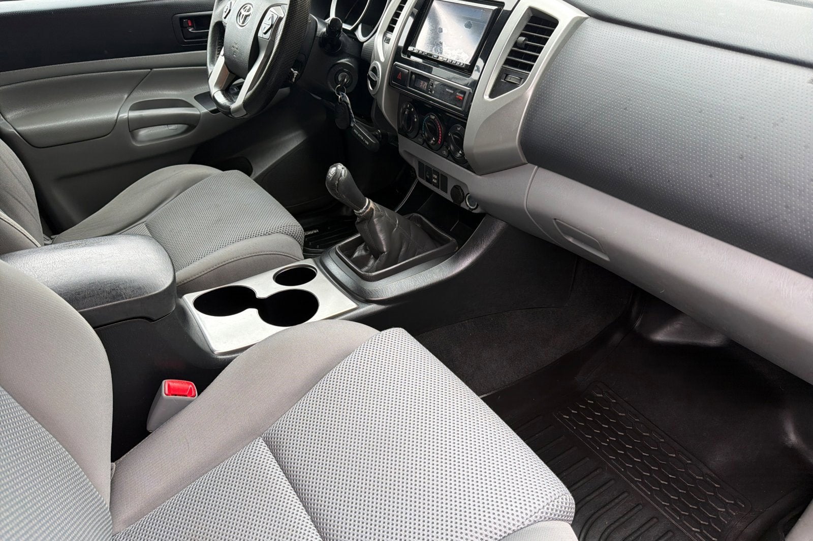 2014 Toyota Tacoma DBL CAB 4WD V6 MT