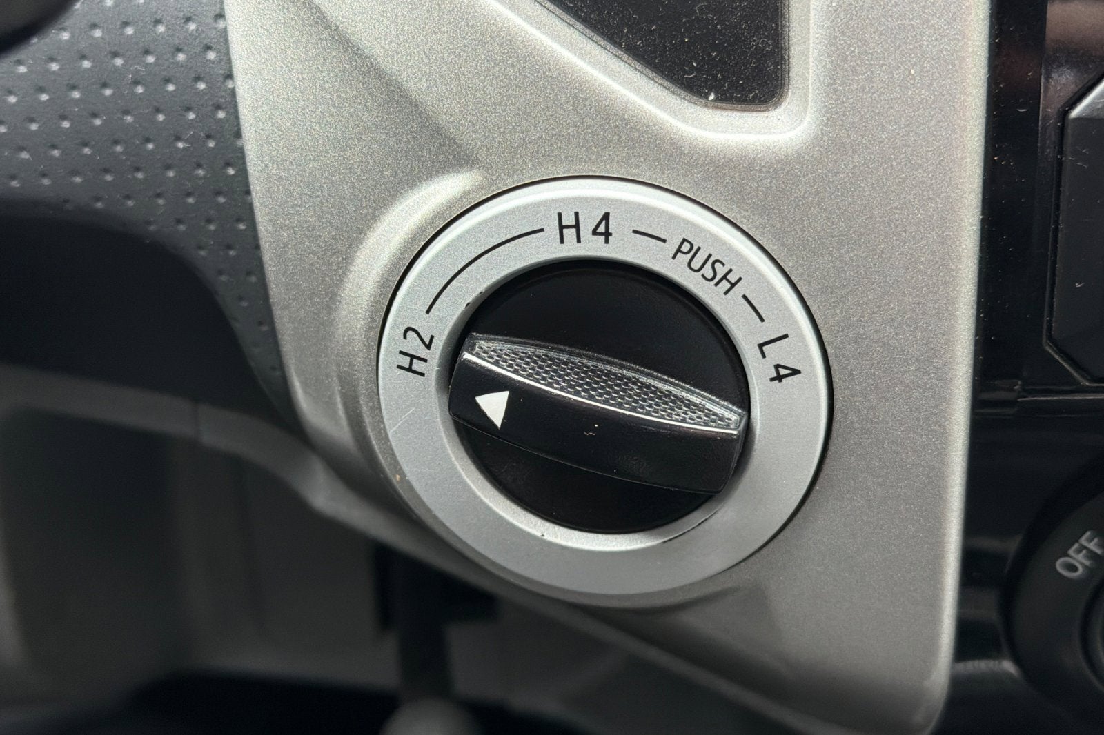 2014 Toyota Tacoma DBL CAB 4WD V6 MT