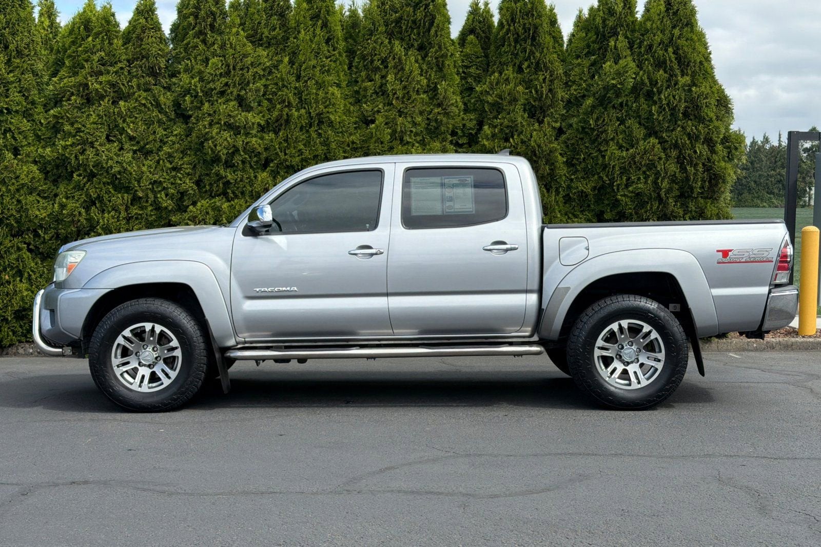 2015 Toyota Tacoma DBL CB 4WD V6 SR