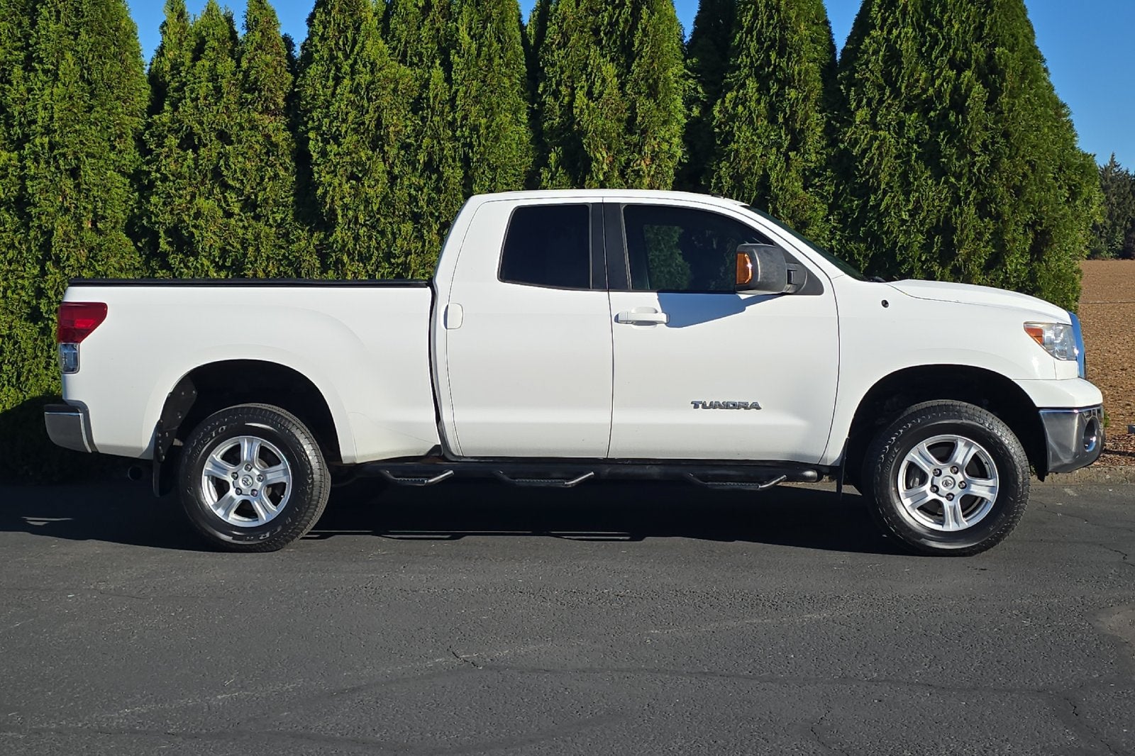 2013 Toyota Tundra 4WD Truck DBL 4WD V8 4.6 SR
