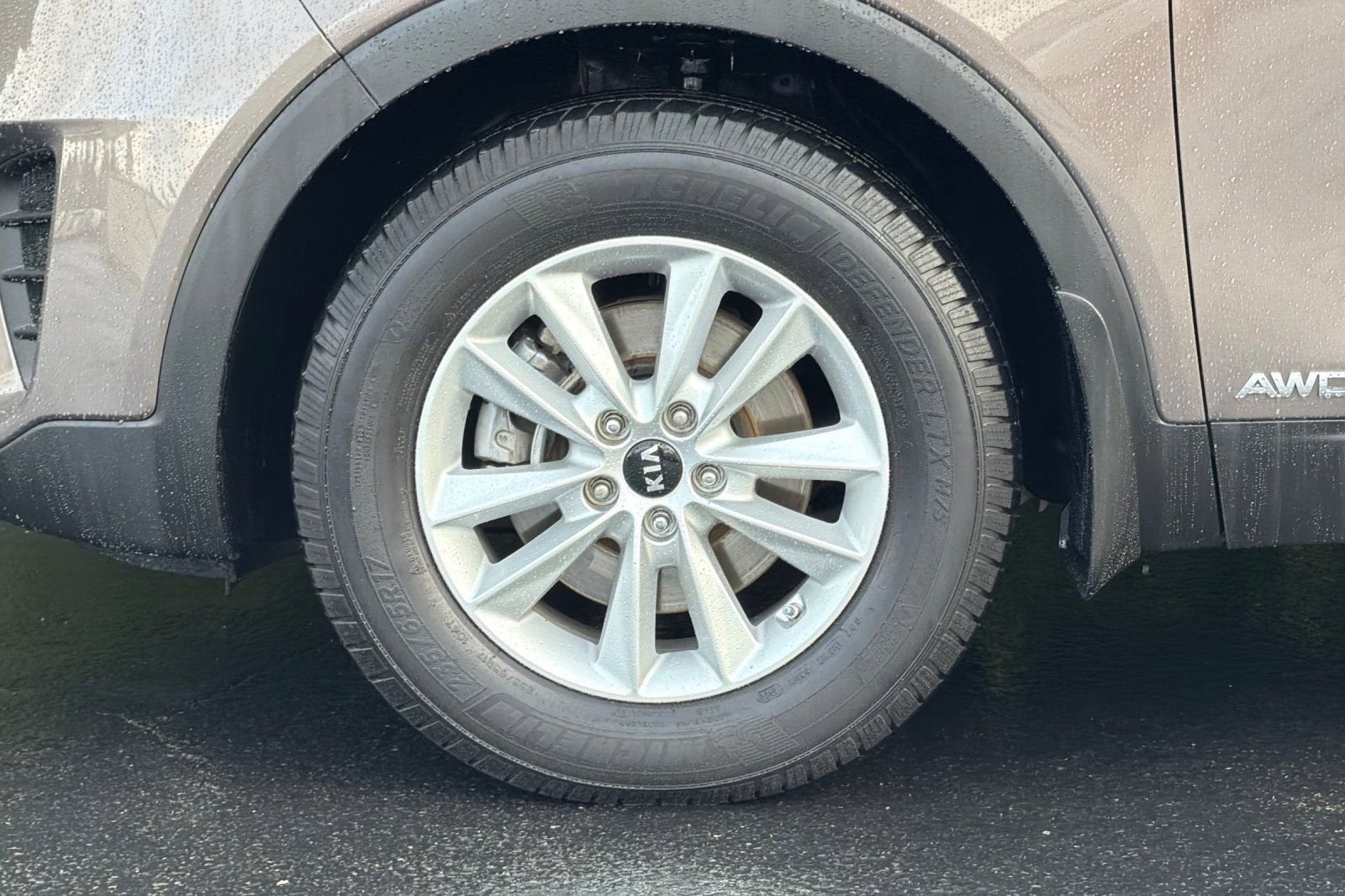 2020 Kia Sorento LX