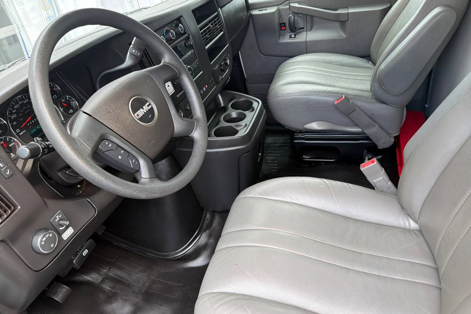 2021 GMC Savana Cutaway 3500 VAN 177" RWD