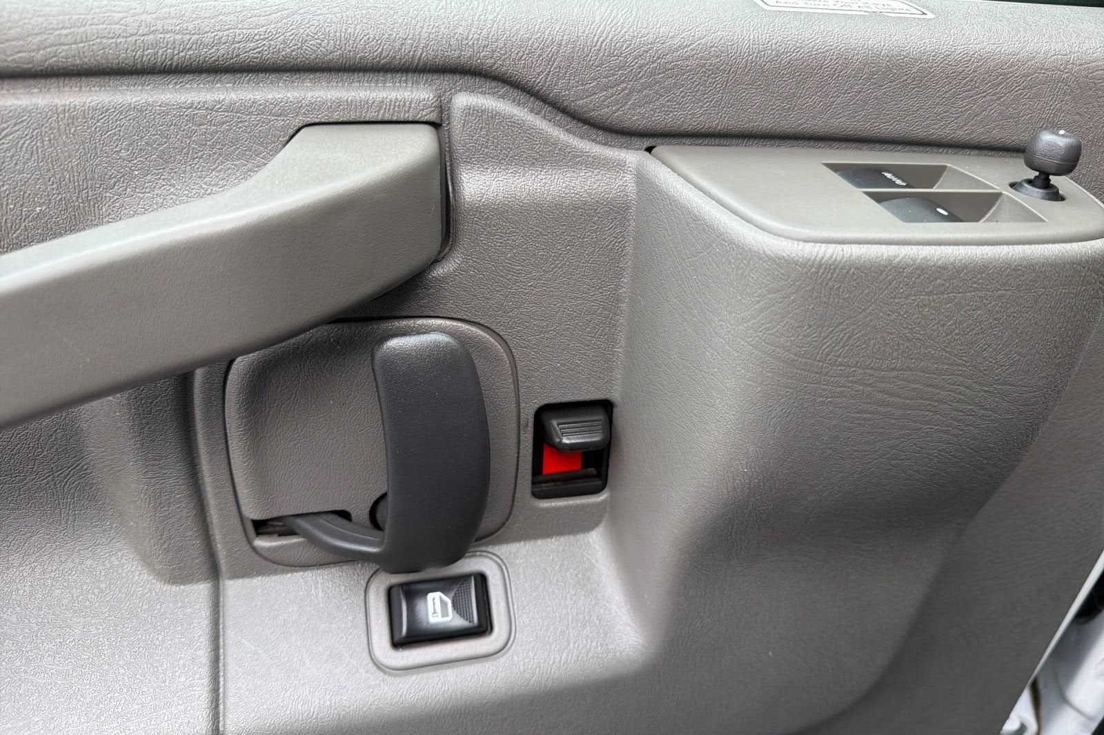 2021 GMC Savana Cutaway 3500 VAN 177" RWD