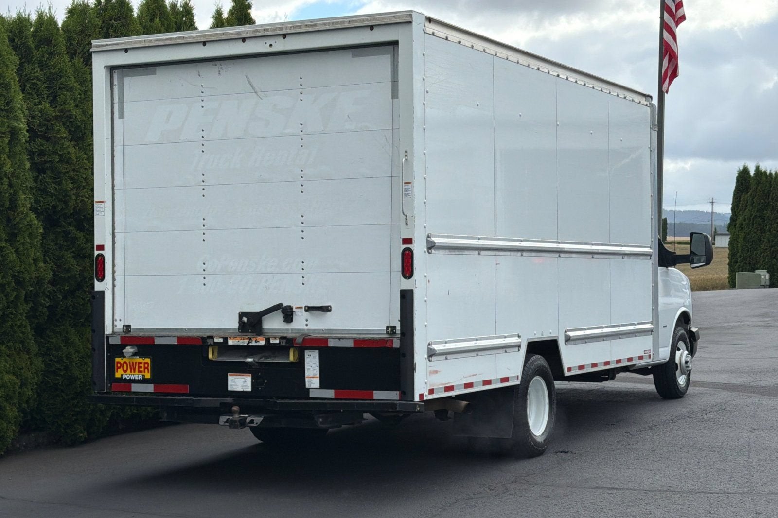 2021 GMC Savana Cutaway 3500 VAN 177" RWD