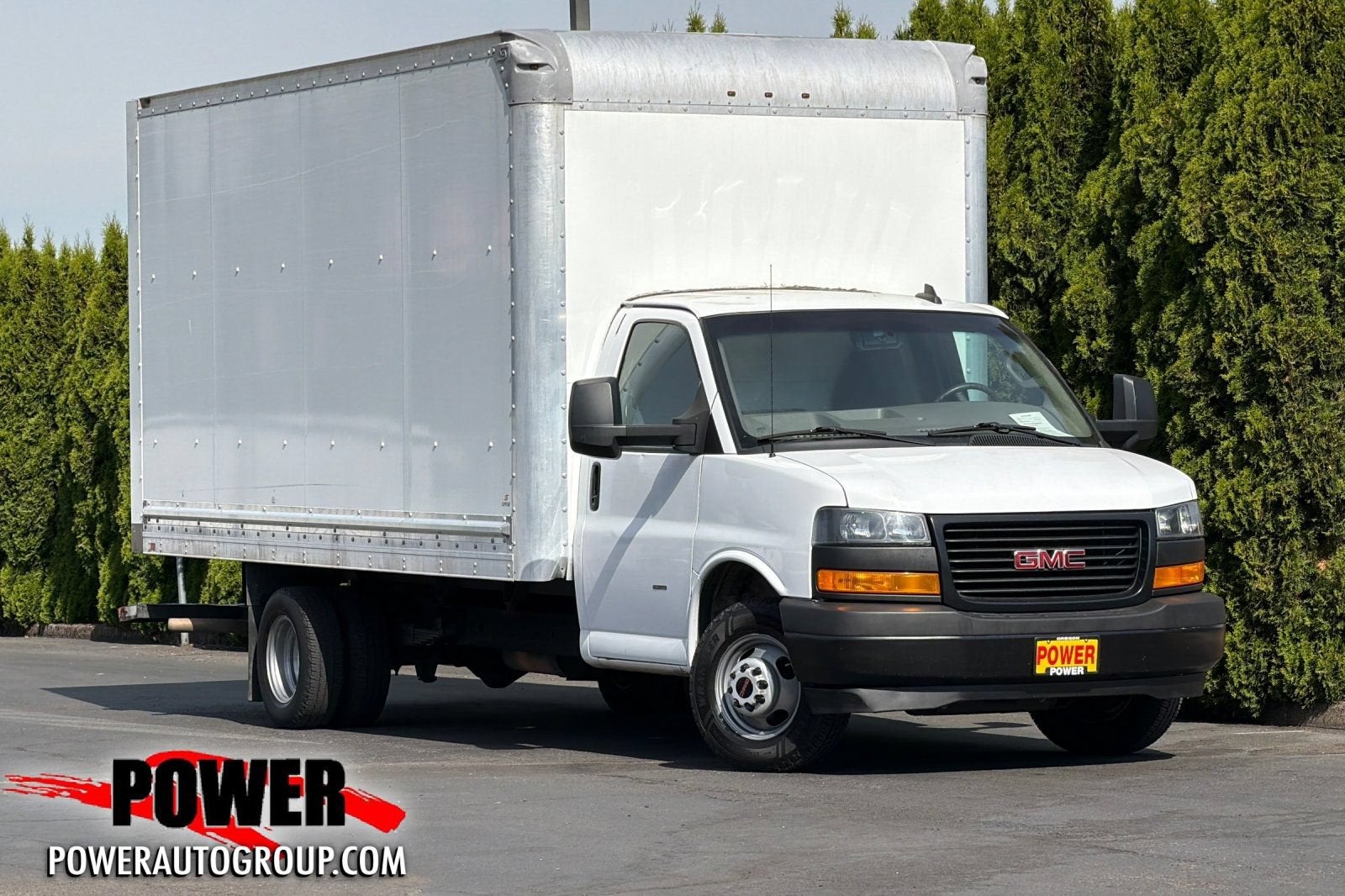 2022 GMC Savana Cutaway 3500 Gas