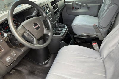 2022 GMC Savana Cutaway 3500 Gas