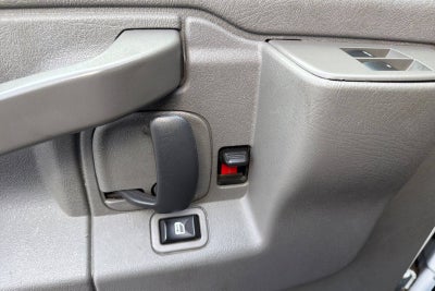 2022 GMC Savana Cutaway 3500 Gas