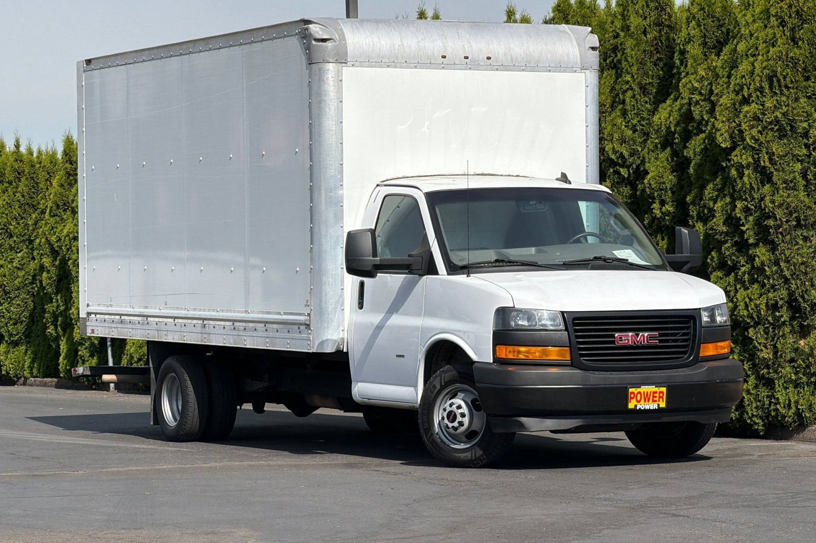 2022 GMC Savana Cutaway 3500 Gas