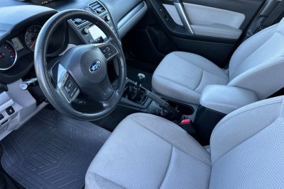 2016 Subaru Forester 2.5i