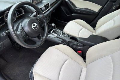 2015 Mazda Mazda3 i Sport