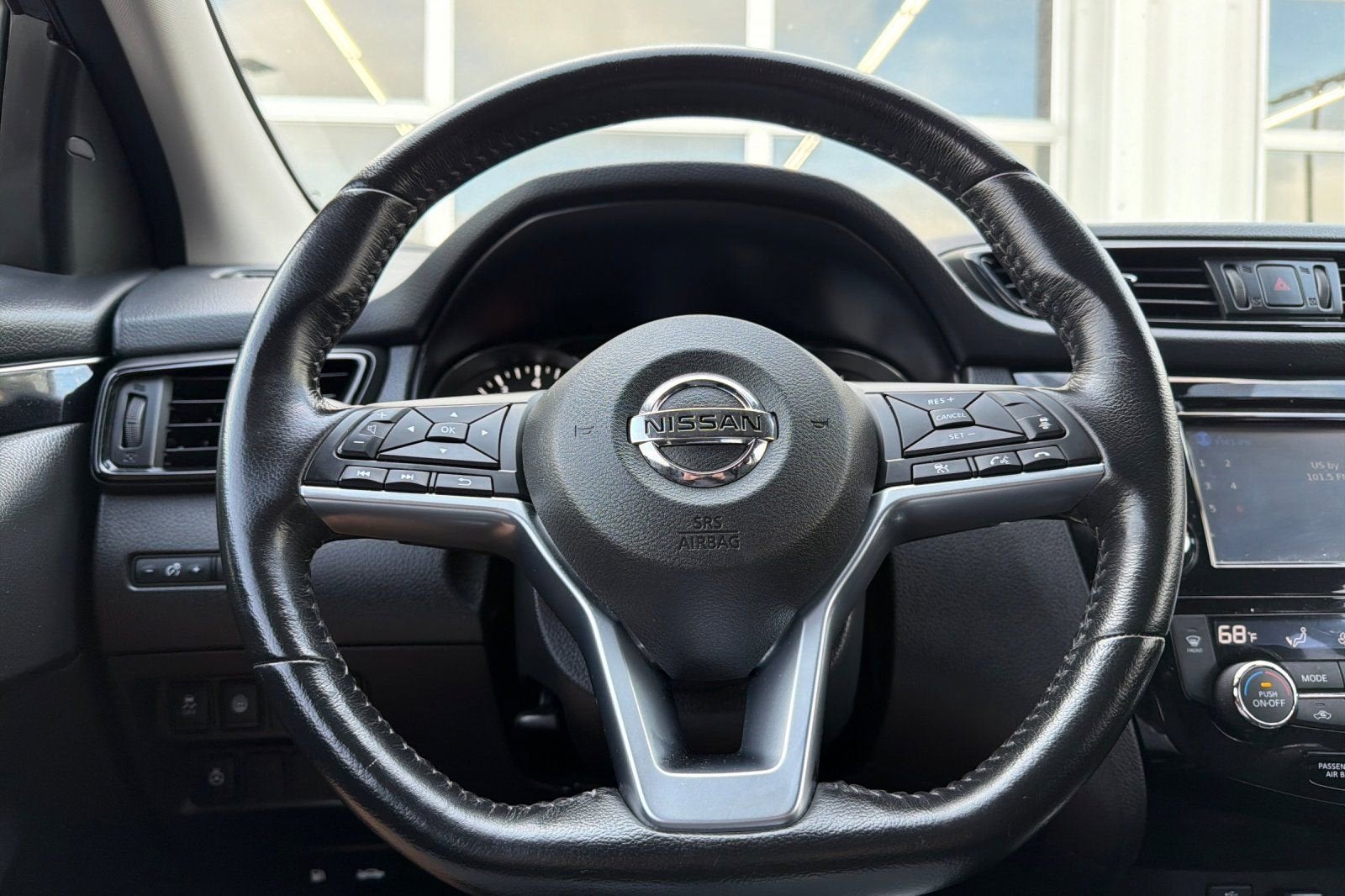 2017 Nissan Rogue Sport SL