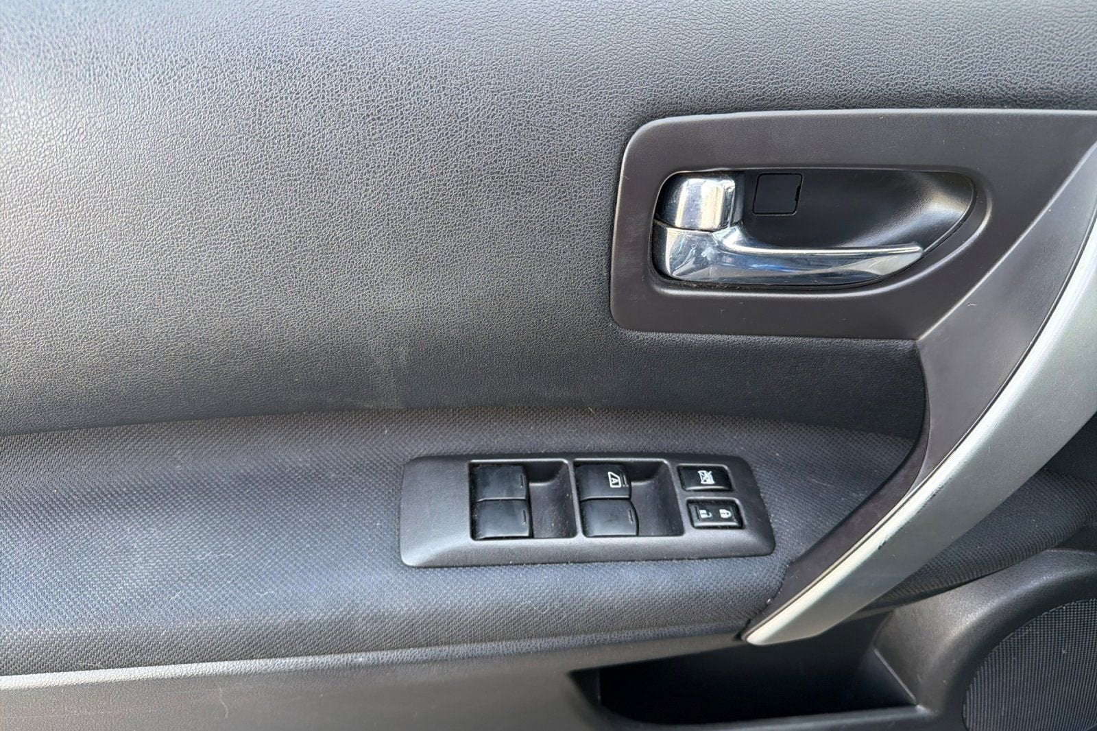2008 Nissan Rogue SL