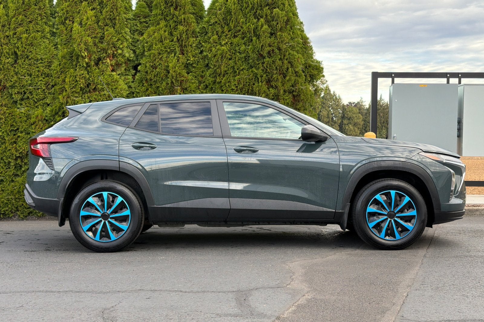 2025 Chevrolet Trax LS