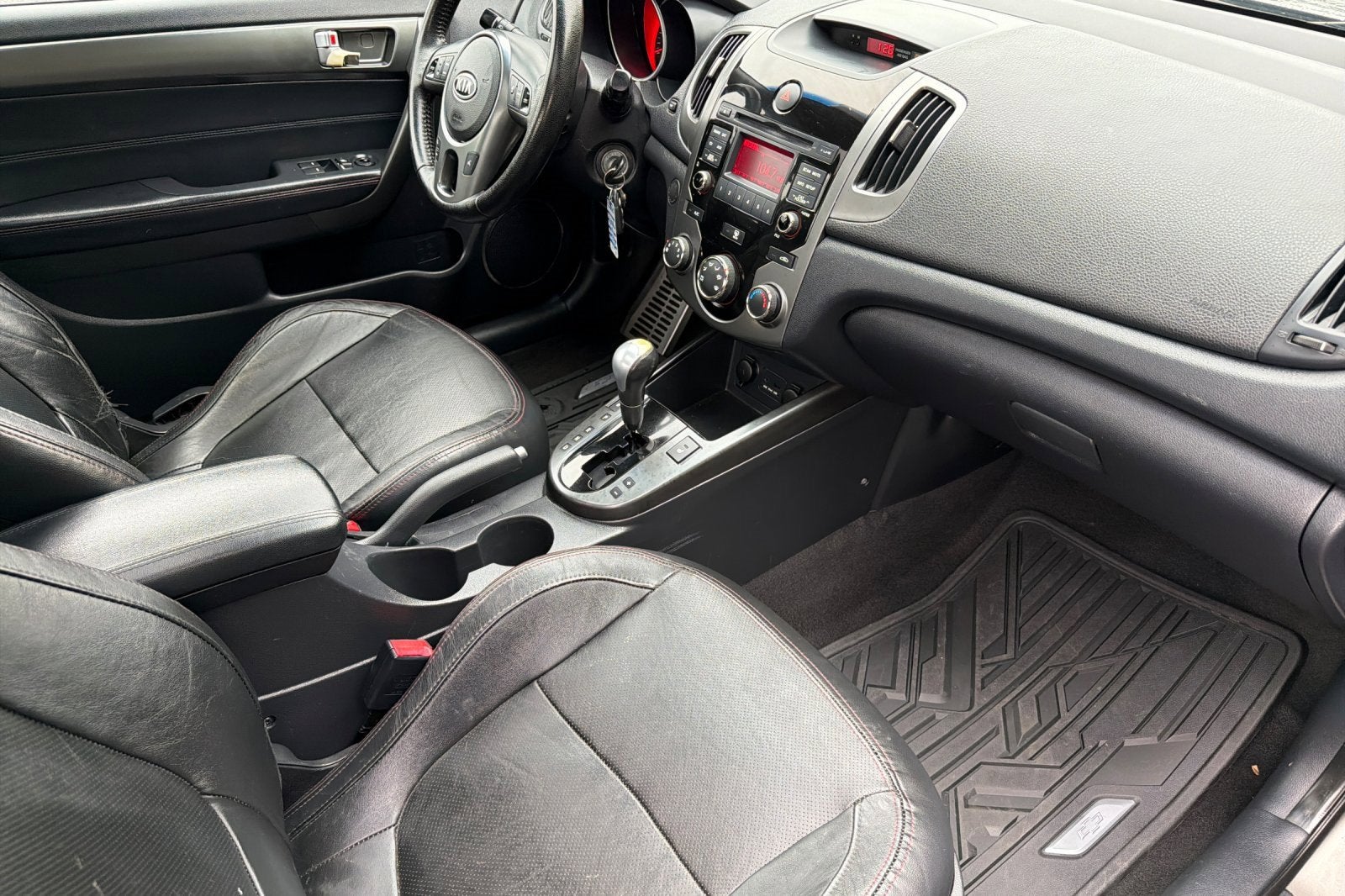 2010 Kia Forte Koup SX