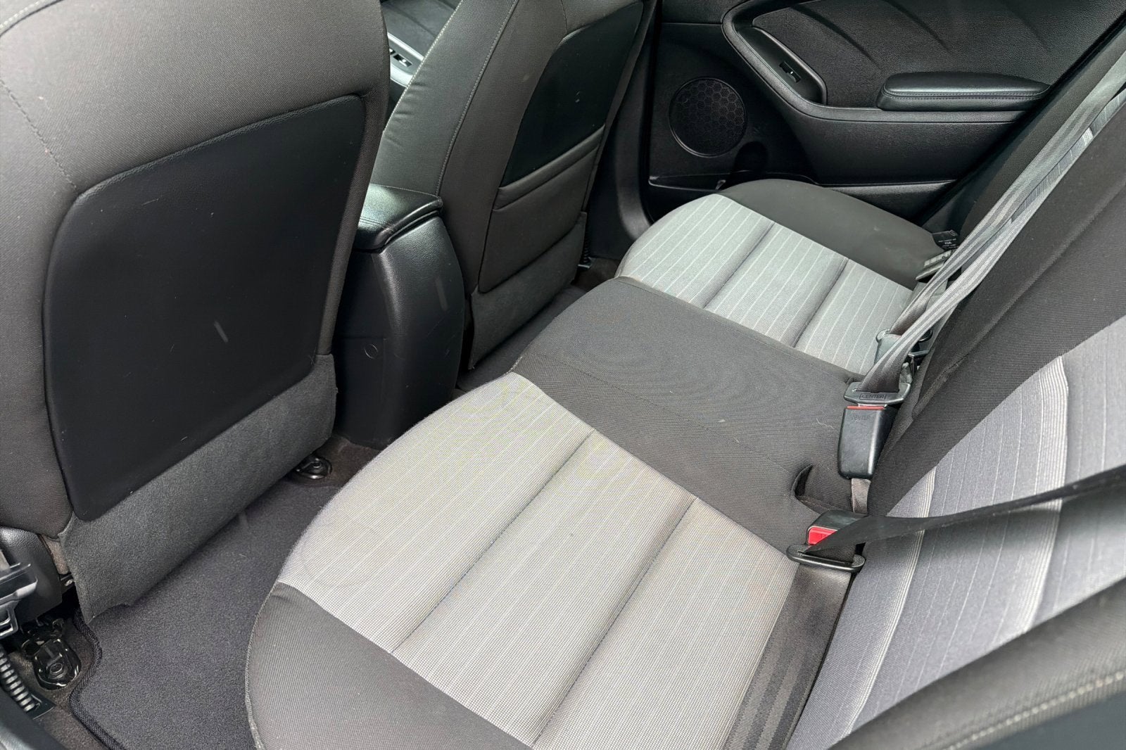 2016 Kia Forte 5-Door EX