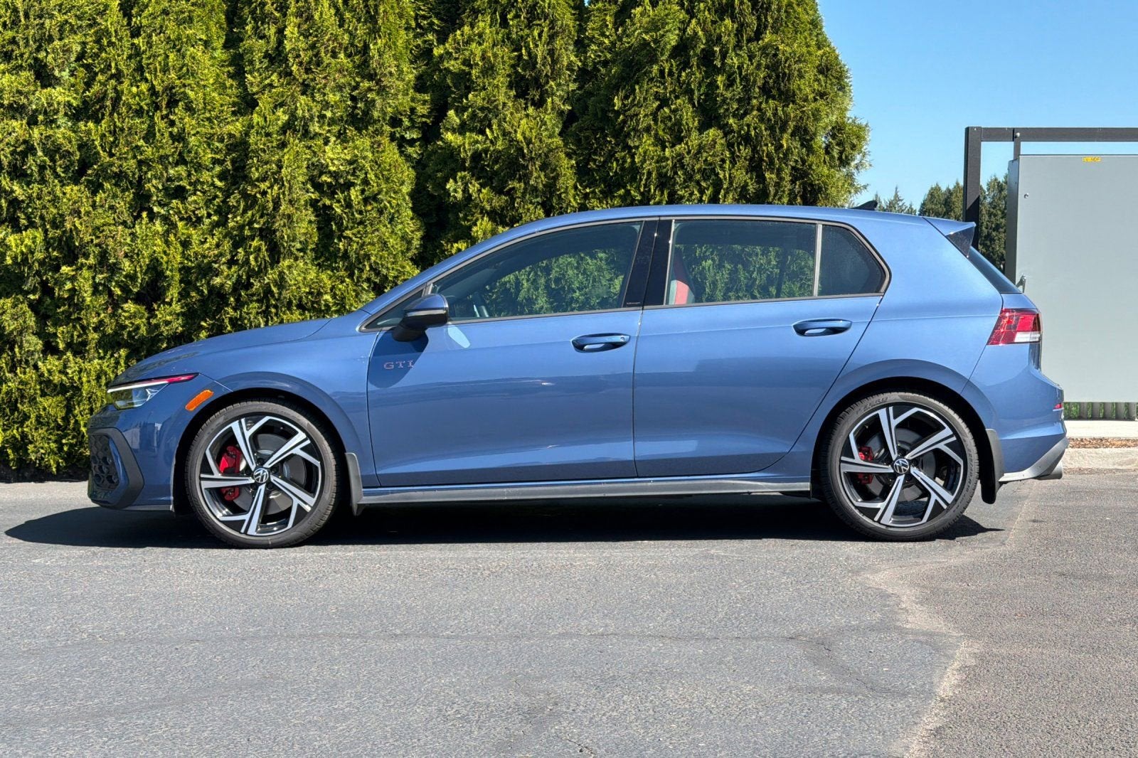 2025 Volkswagen Golf GTI SE
