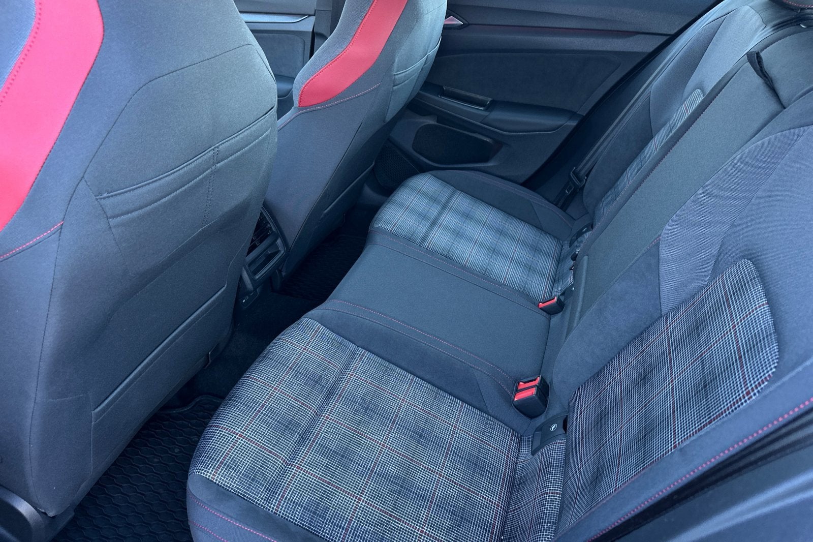 2024 Volkswagen Golf GTI 380 S