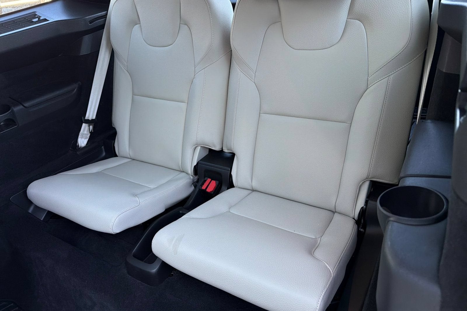 2023 Volvo XC90 Plus