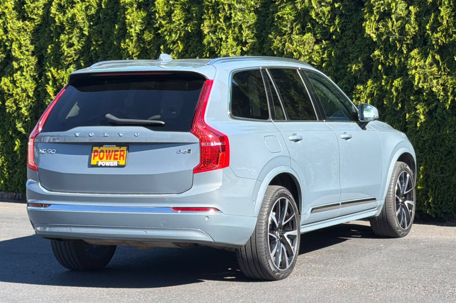 2023 Volvo XC90 Plus