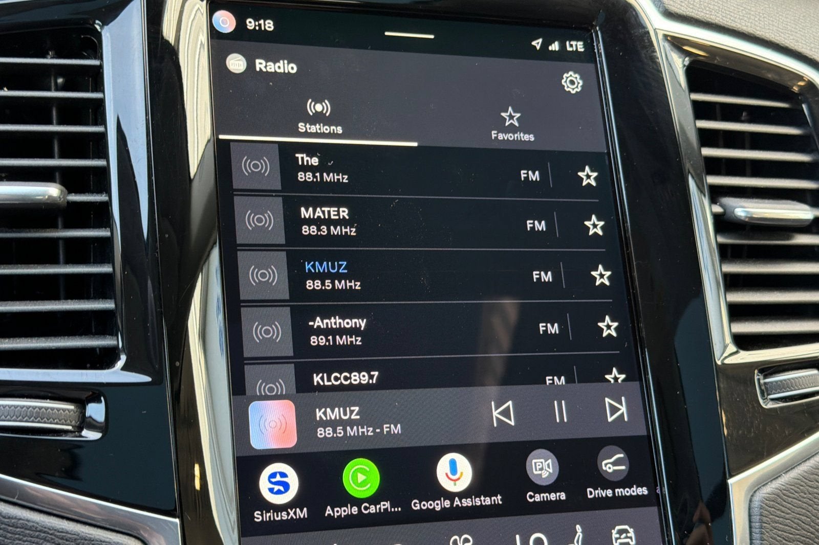 2024 Volvo XC90 Plus Bright Theme