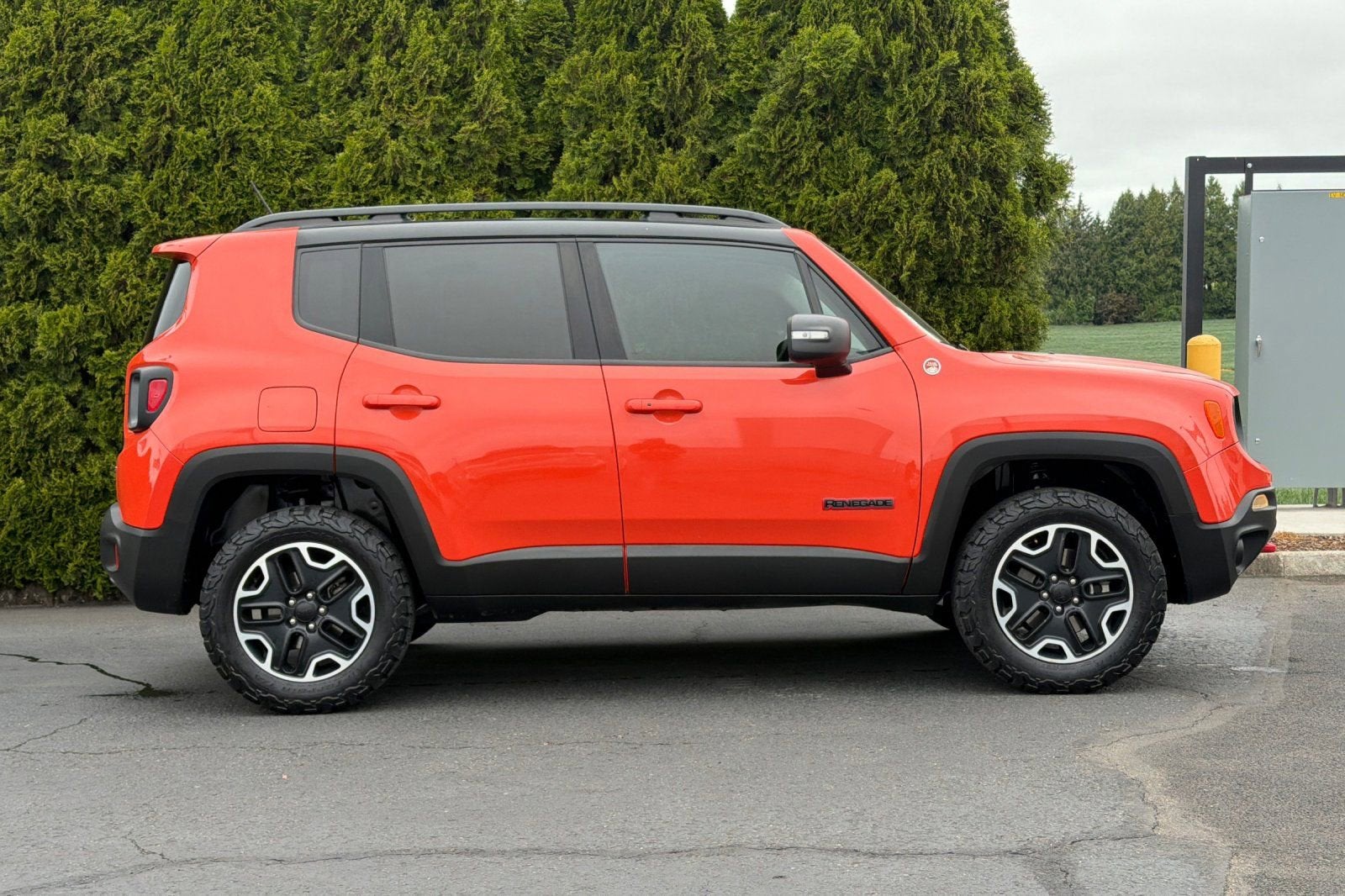 2017 Jeep Renegade Trailhawk