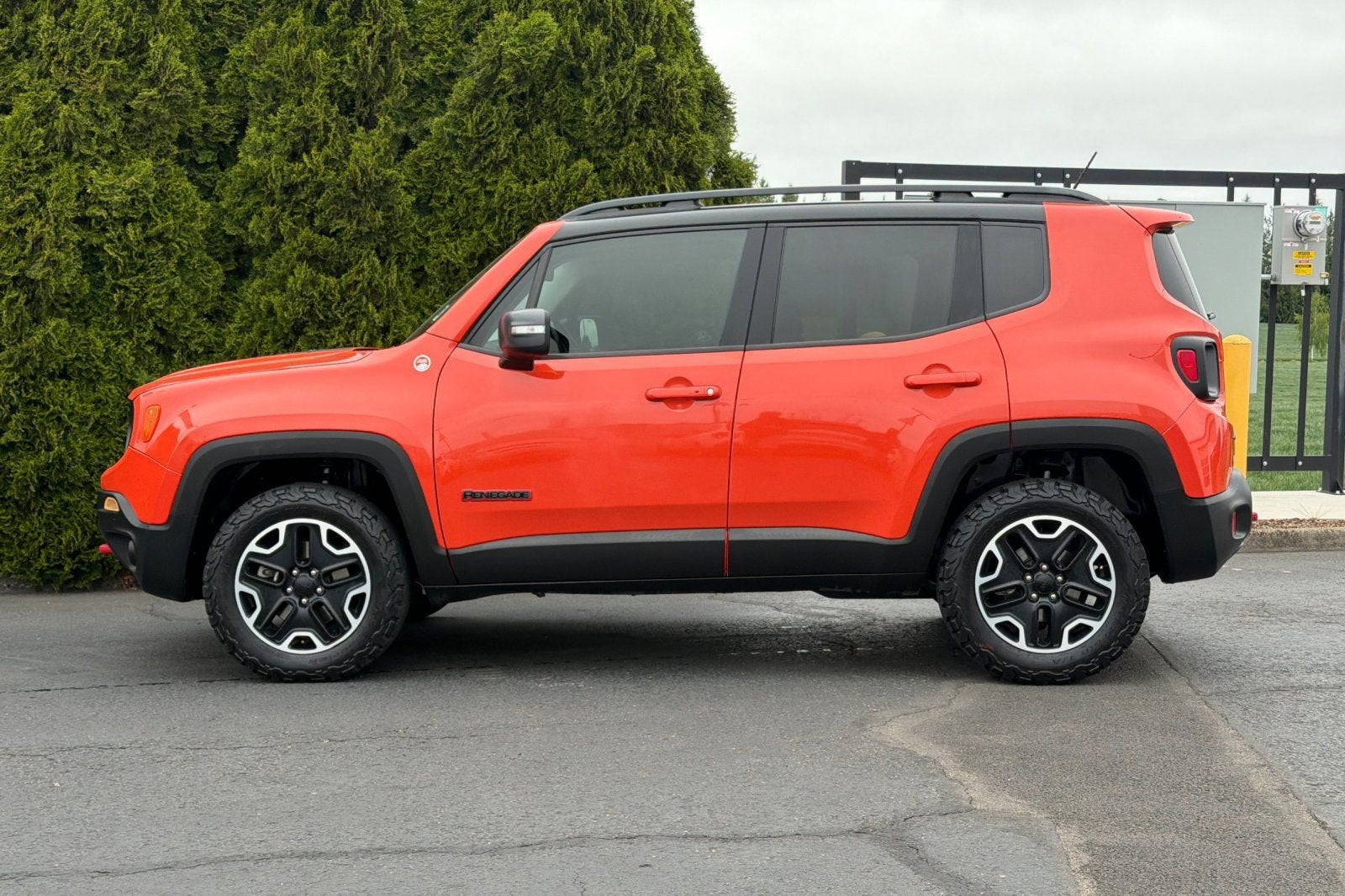 2017 Jeep Renegade Trailhawk