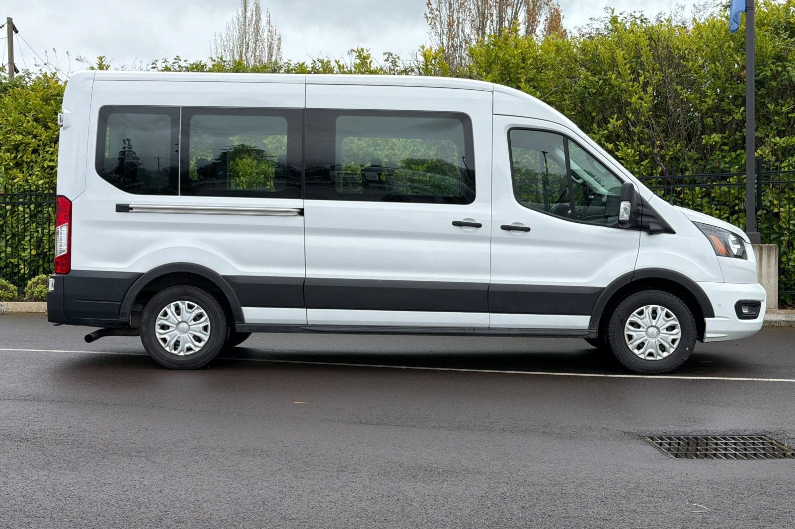 2023 Ford Transit Passenger Wagon XL