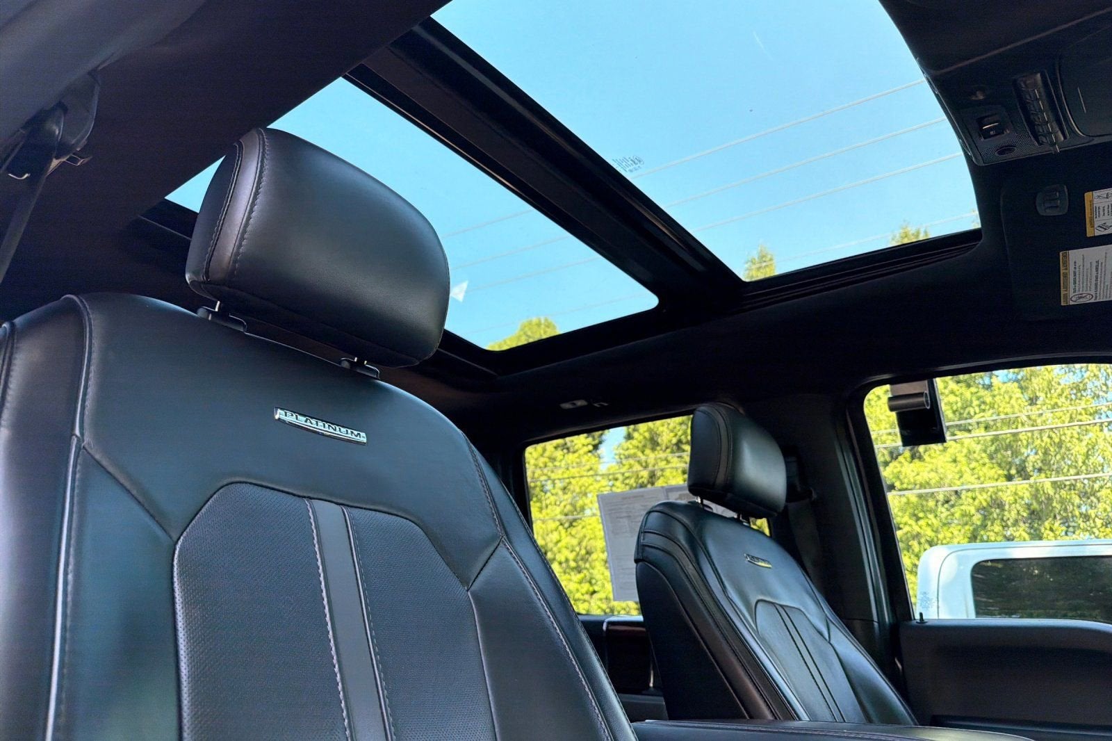 2017 Ford Super Duty F-350 SRW Platinum