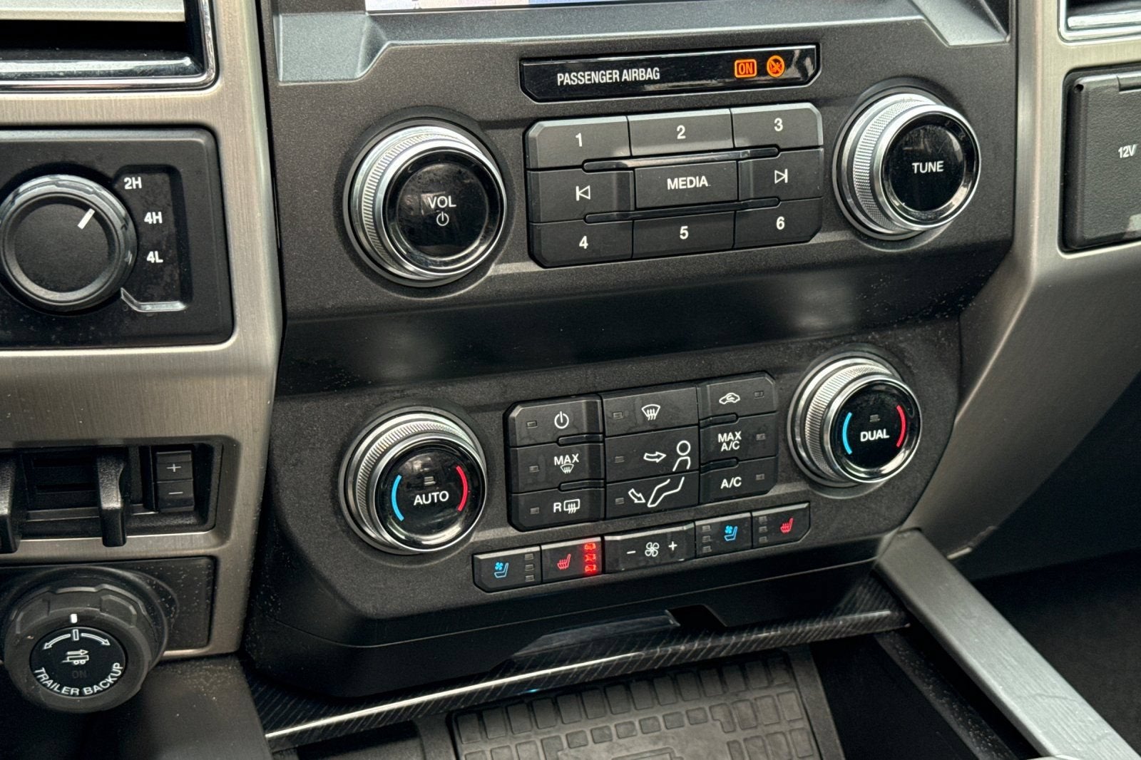2021 Ford Super Duty F-350 SRW Platinum