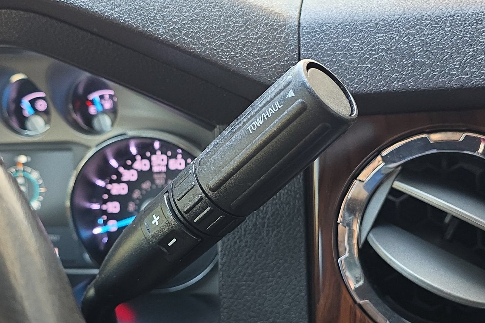 2015 Ford Super Duty F-350 SRW Platinum