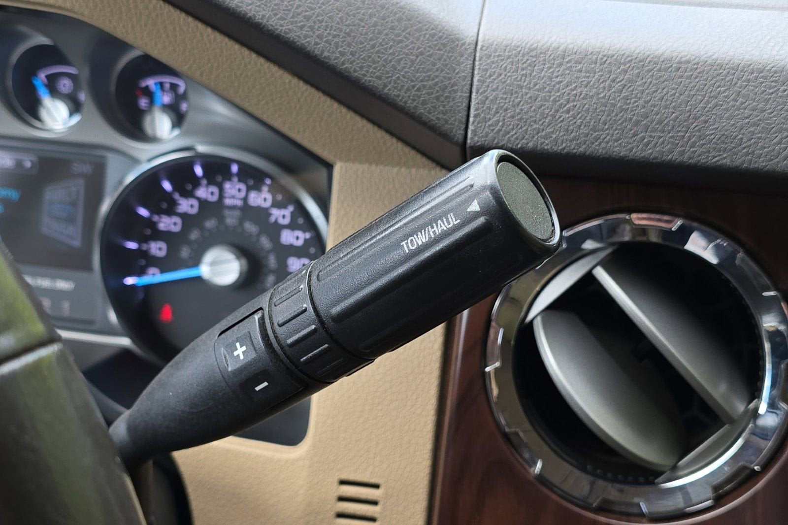 2013 Ford Super Duty F-350 SRW Platinum