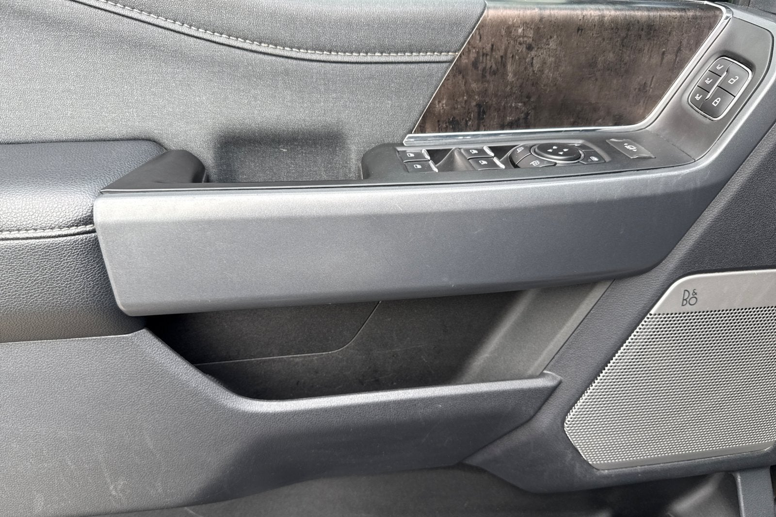 2023 Ford Super Duty F-350SD Lariat