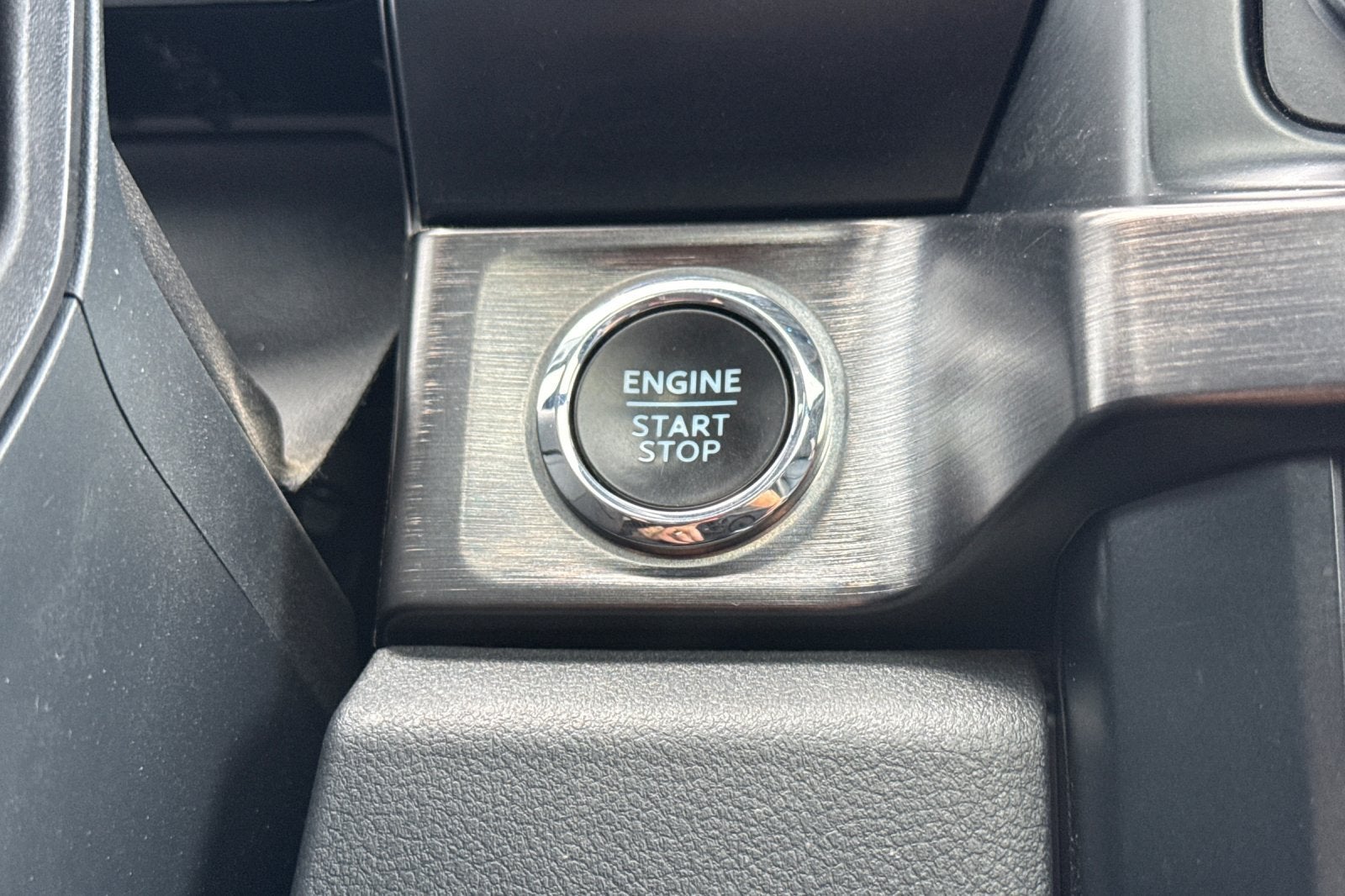 2023 Ford Super Duty F-350SD Lariat