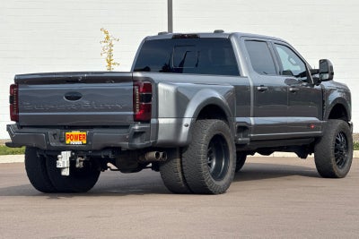 2023 Ford Super Duty F-350SD Lariat