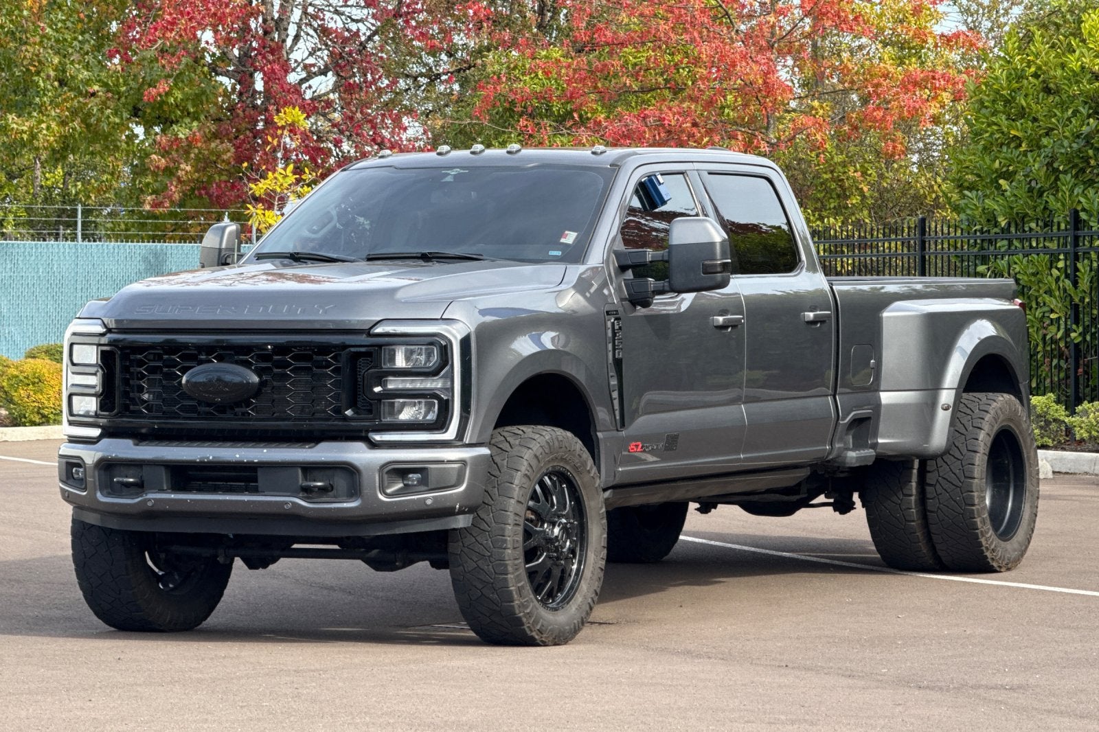 2023 Ford Super Duty F-350SD Lariat