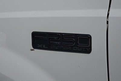 2001 Ford Super Duty F-250 XL