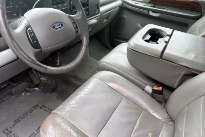 2004 Ford Super Duty F-350 SRW XL