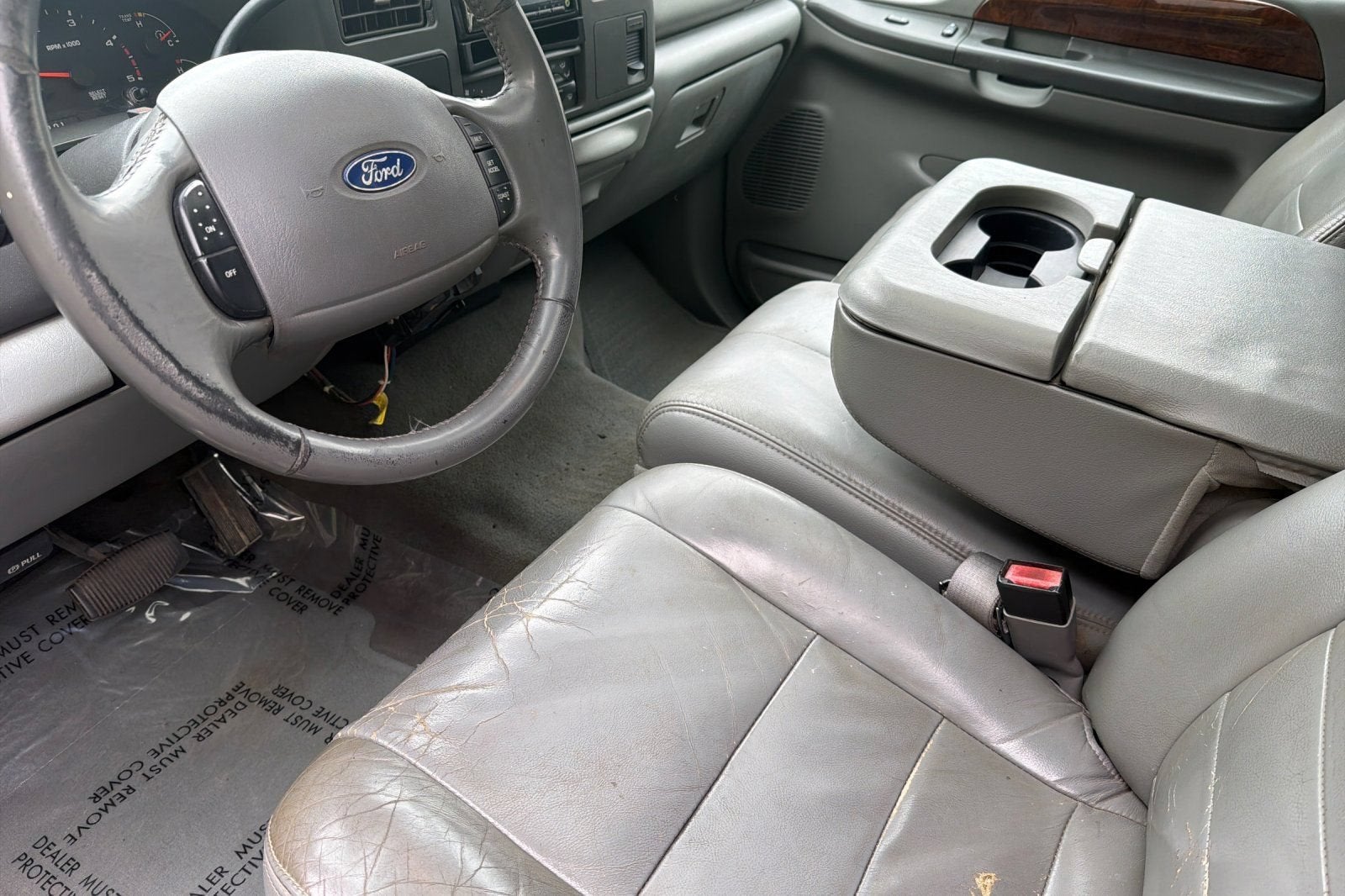 2004 Ford Super Duty F-350 SRW XL