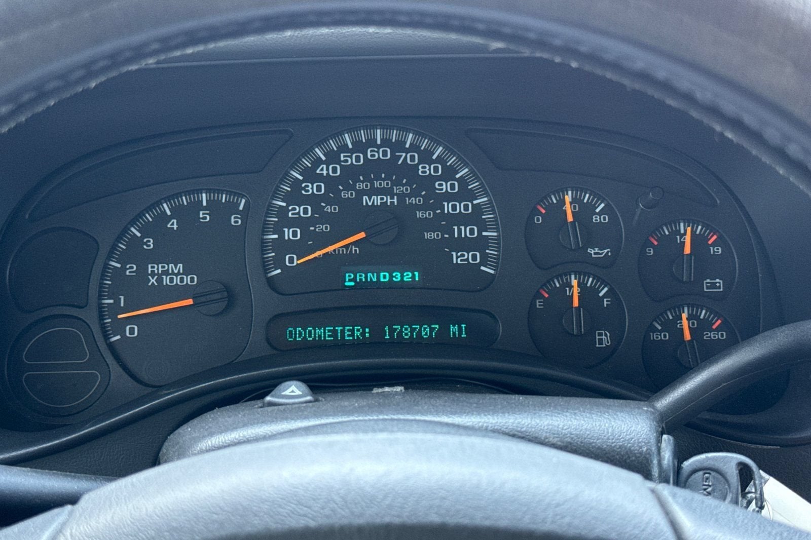 2005 GMC Yukon SLE