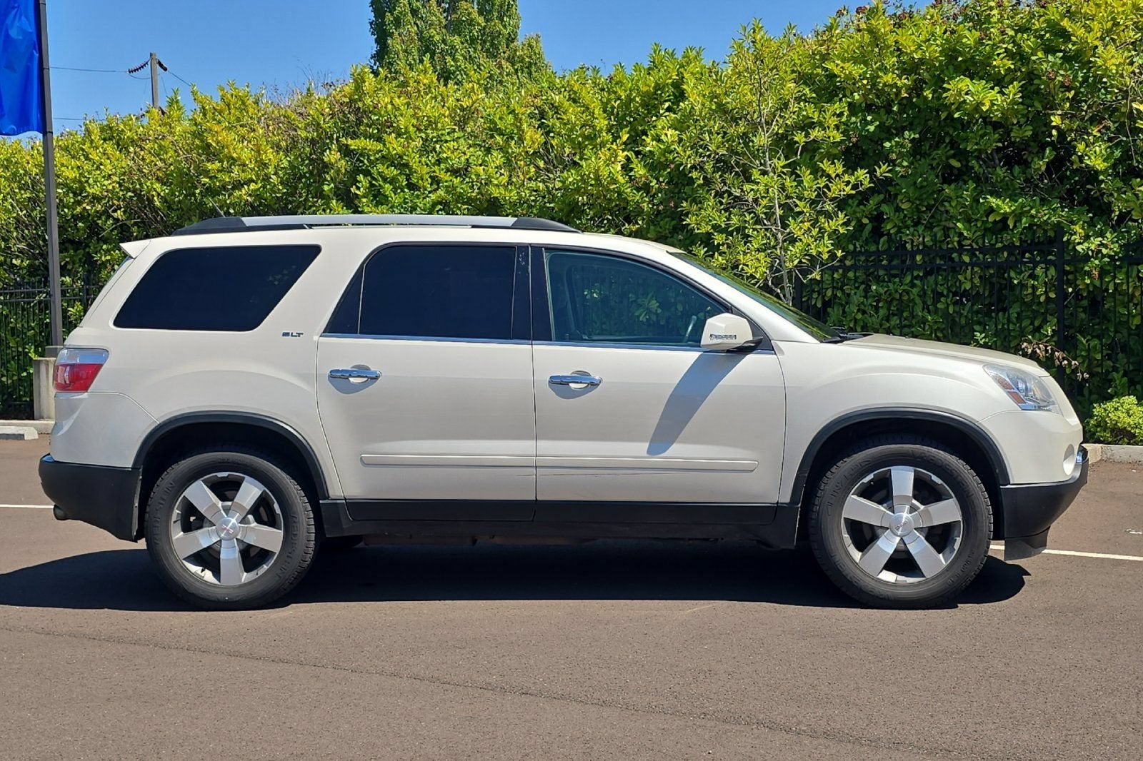 2012 GMC Acadia SLT1
