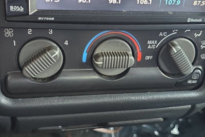 2001 Chevrolet Blazer LS