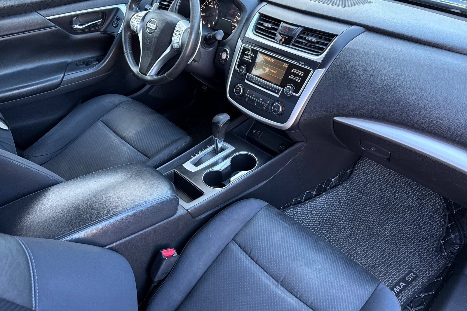2016 Nissan Altima 2.5 SR