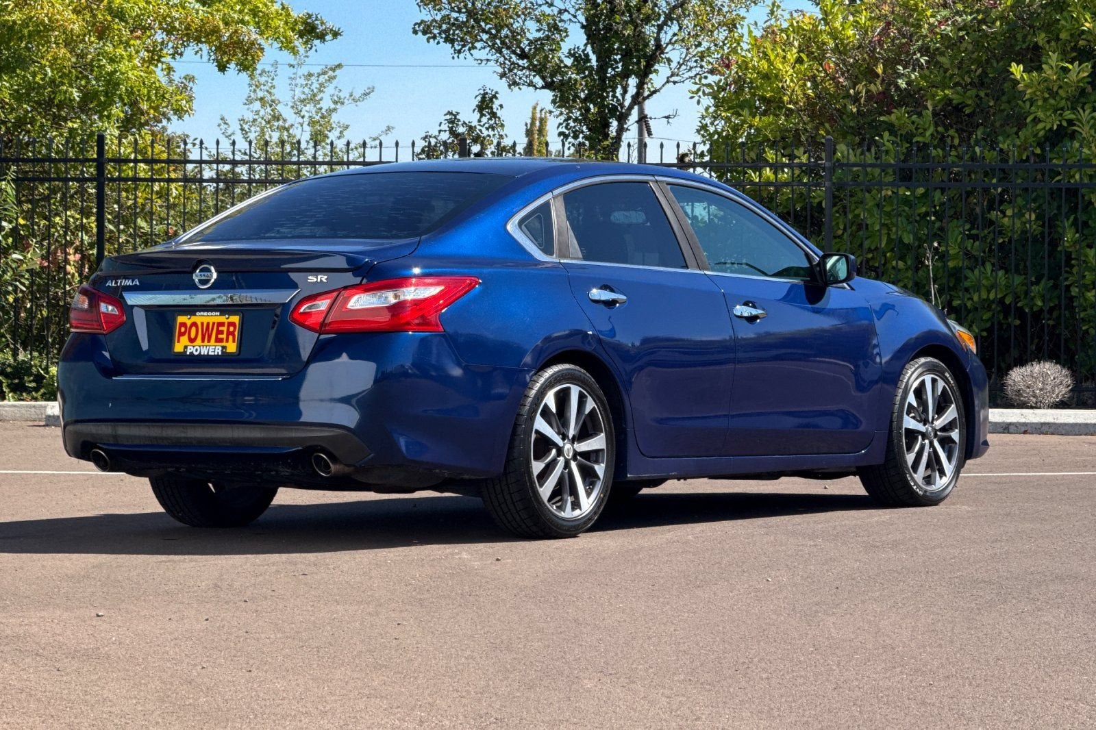 2016 Nissan Altima 2.5 SR
