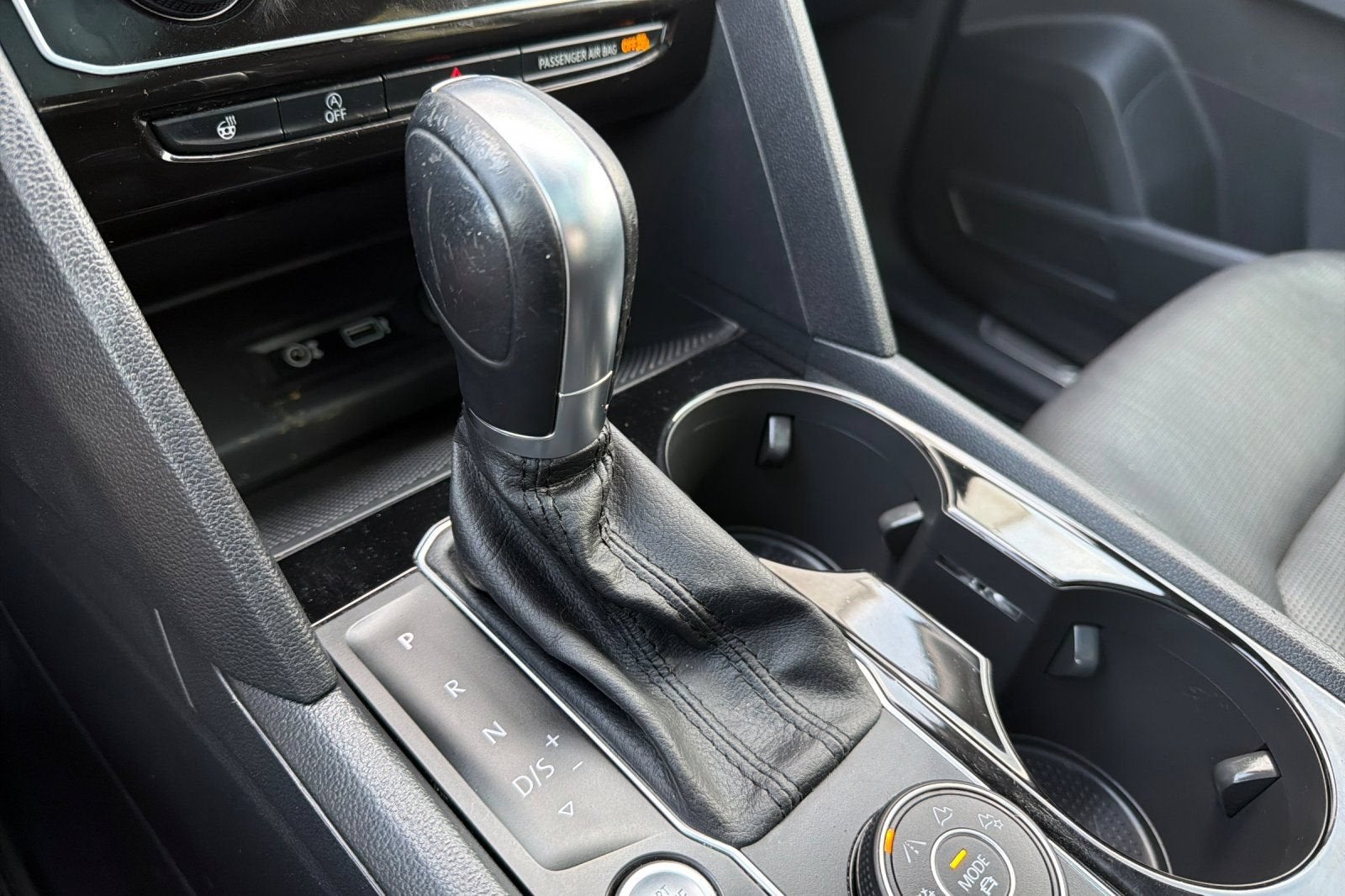 2019 Volkswagen Atlas 3.6L V6 SEL Premium