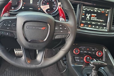 2018 Dodge Challenger 392 Hemi Scat Pack Shaker