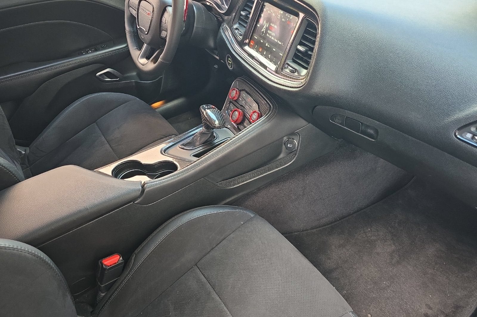 2018 Dodge Challenger 392 Hemi Scat Pack Shaker