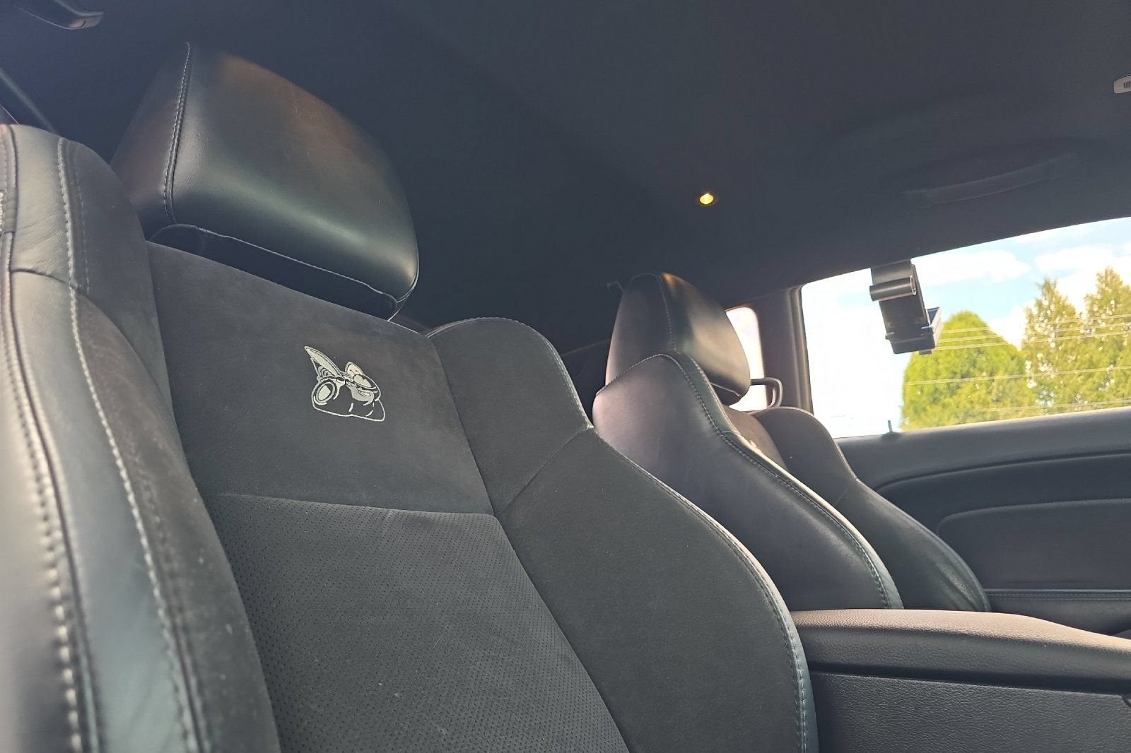 2018 Dodge Challenger 392 Hemi Scat Pack Shaker