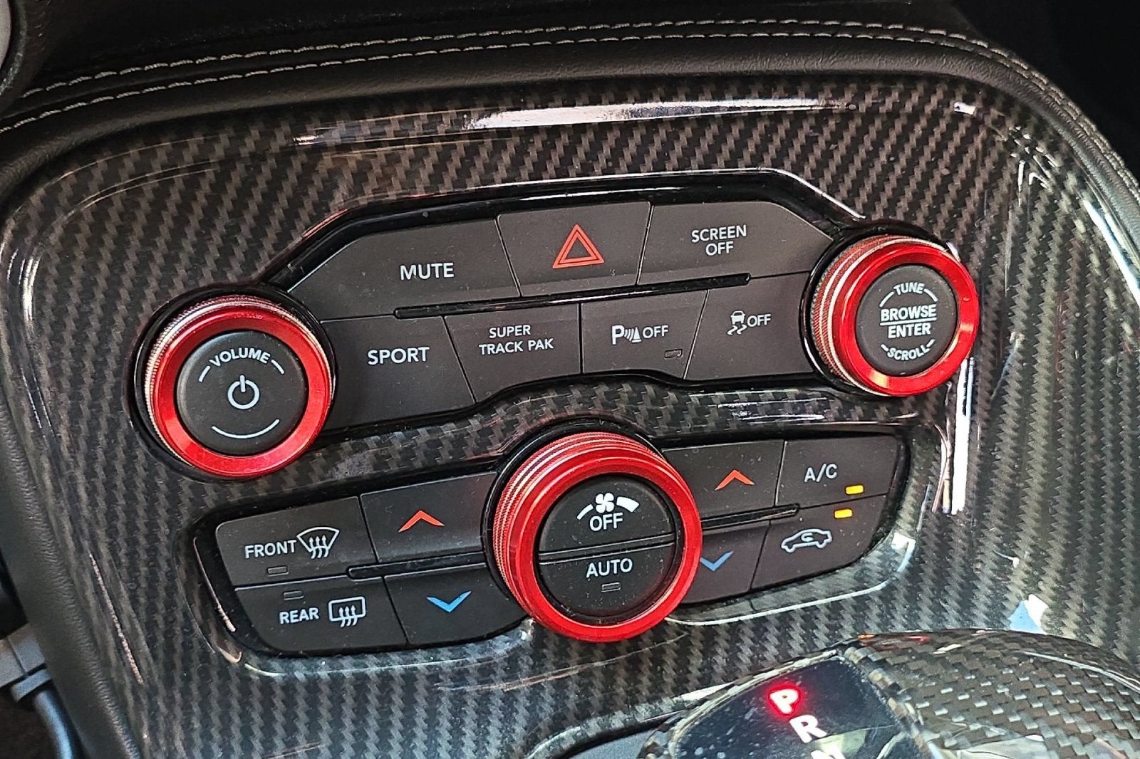 2018 Dodge Challenger 392 Hemi Scat Pack Shaker